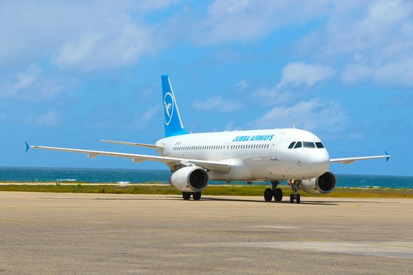 Comment organiser une croisière pour découvrir les anciennes routes du commerce du thé en Chine?